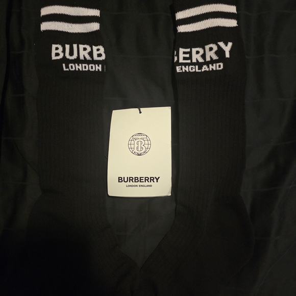 NWT- Burberry Black Casual Socks - Picture 10 of 11